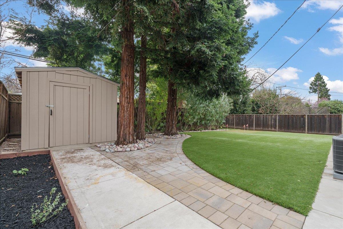 Detail Gallery Image 28 of 36 For 1704 Virginia Ave, Redwood City,  CA 94061 - 3 Beds | 2 Baths