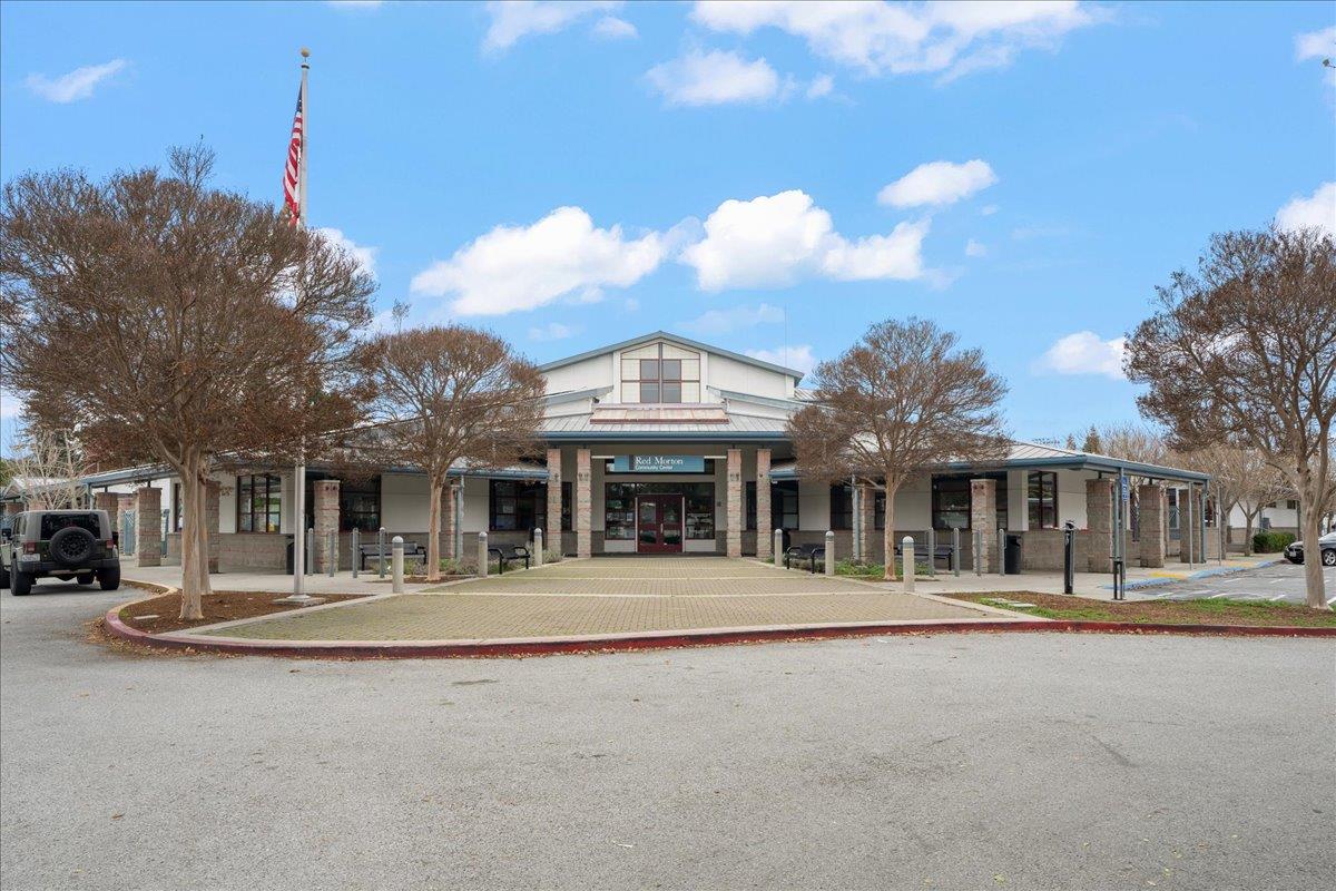 Detail Gallery Image 33 of 36 For 1704 Virginia Ave, Redwood City,  CA 94061 - 3 Beds | 2 Baths