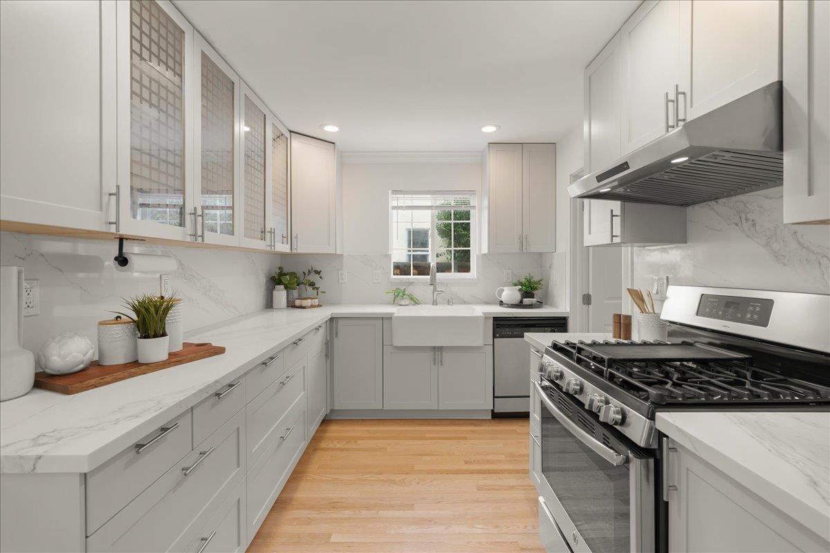 Detail Gallery Image 9 of 36 For 1704 Virginia Ave, Redwood City,  CA 94061 - 3 Beds | 2 Baths