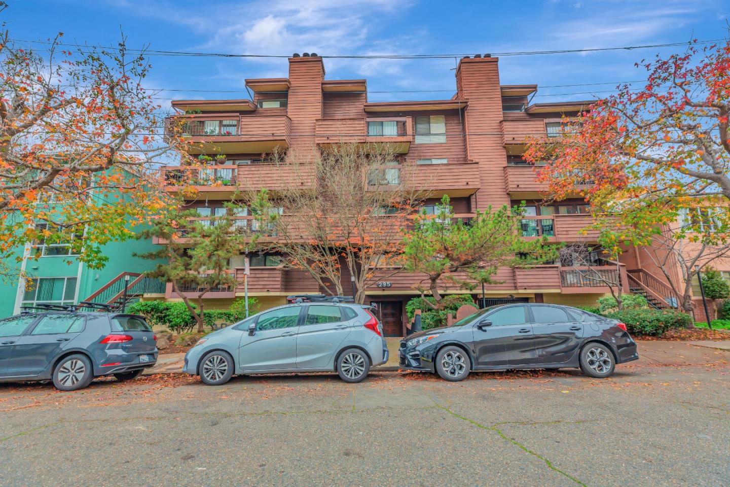 Detail Gallery Image 49 of 51 For 295 Lenox Ave #203,  Oakland,  CA 94610 - 1 Beds | 1 Baths