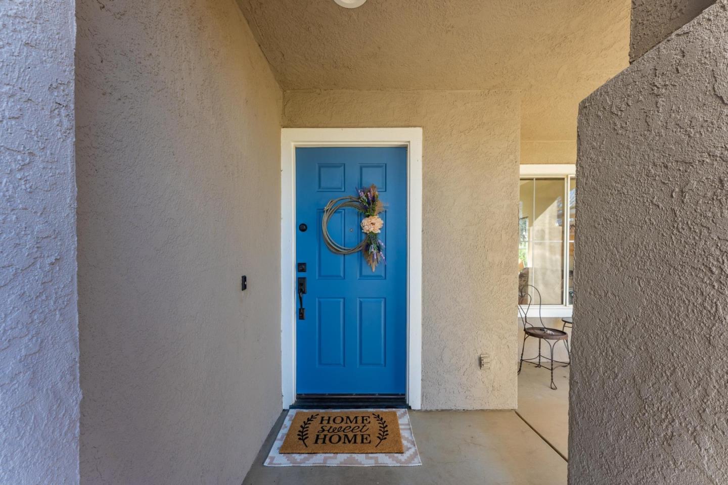 Detail Gallery Image 5 of 42 For 724 Wisteria Dr, Gilroy,  CA 95020 - 4 Beds | 2/1 Baths