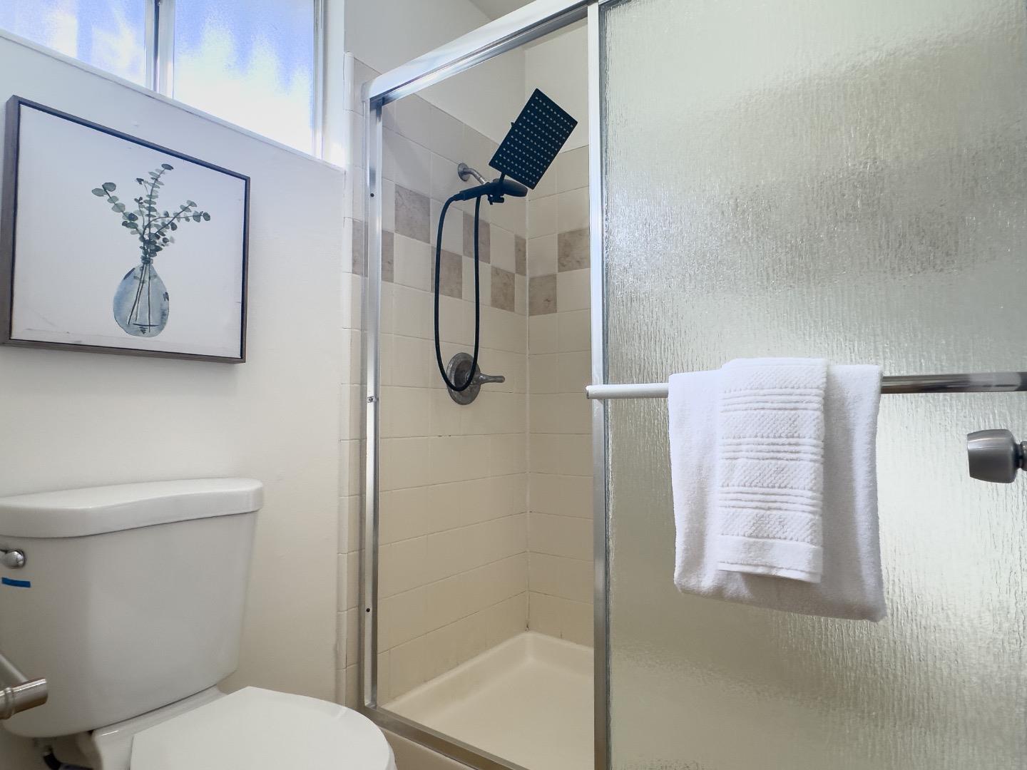 Detail Gallery Image 24 of 28 For 192 Sand Blossom St, San Jose,  CA 95123 - 3 Beds | 2 Baths