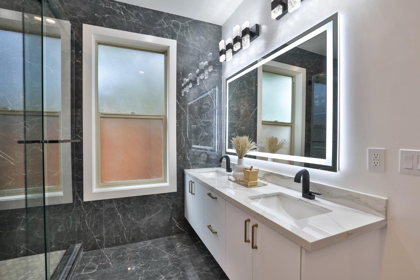 Detail Gallery Image 29 of 57 For 341 Carlyn Ave, Campbell,  CA 95008 - 4 Beds | 4/1 Baths