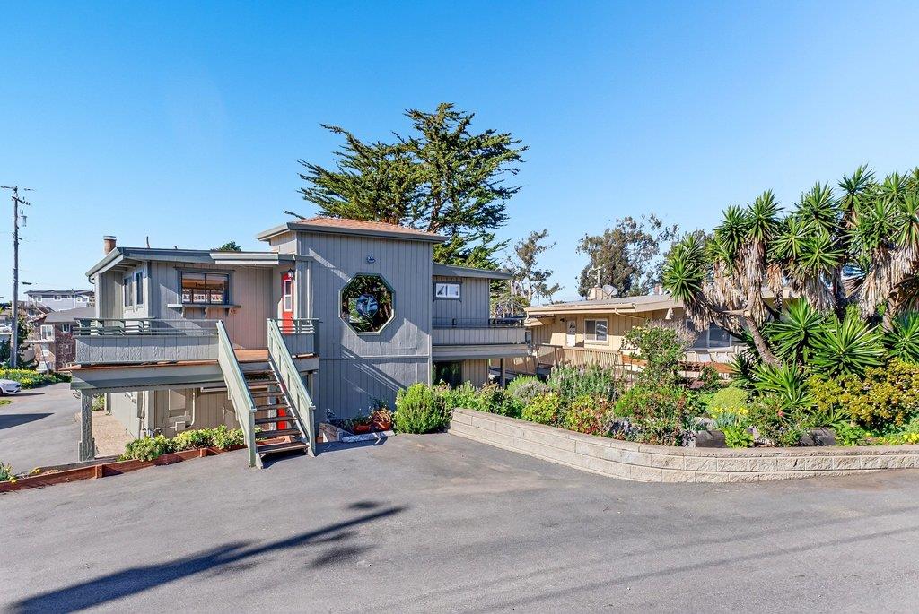 Detail Gallery Image 50 of 72 For 1 Gray Way, Watsonville,  CA 95076 - 2 Beds | 2/1 Baths