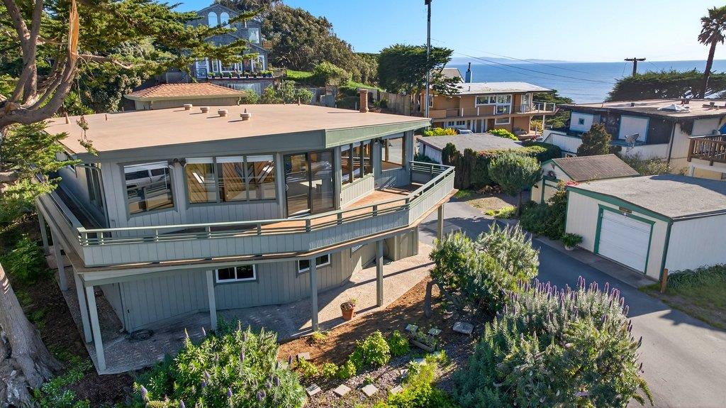 Detail Gallery Image 52 of 72 For 1 Gray Way, Watsonville,  CA 95076 - 2 Beds | 2/1 Baths