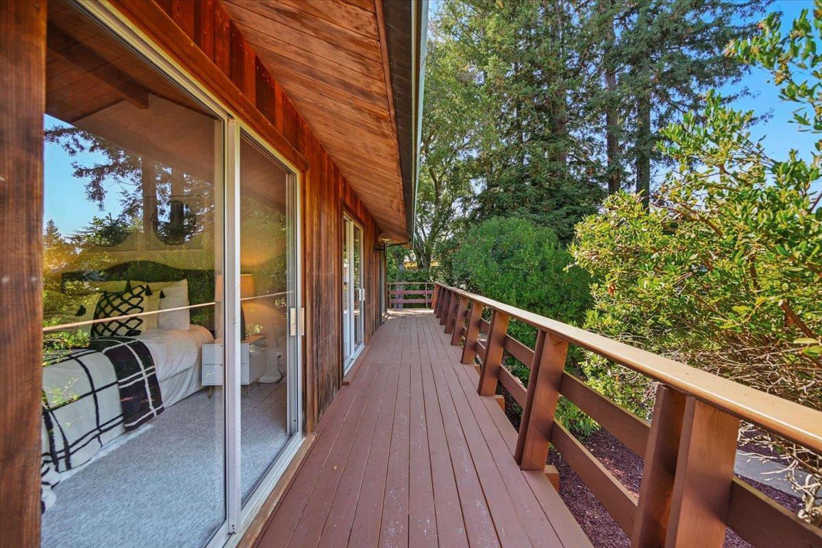 Detail Gallery Image 69 of 87 For 14582 Horseshoe Ct, Saratoga,  CA 95070 - 5 Beds | 3/1 Baths