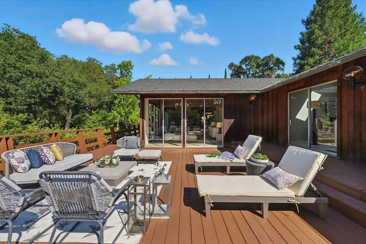 Detail Gallery Image 73 of 87 For 14582 Horseshoe Ct, Saratoga,  CA 95070 - 5 Beds | 3/1 Baths