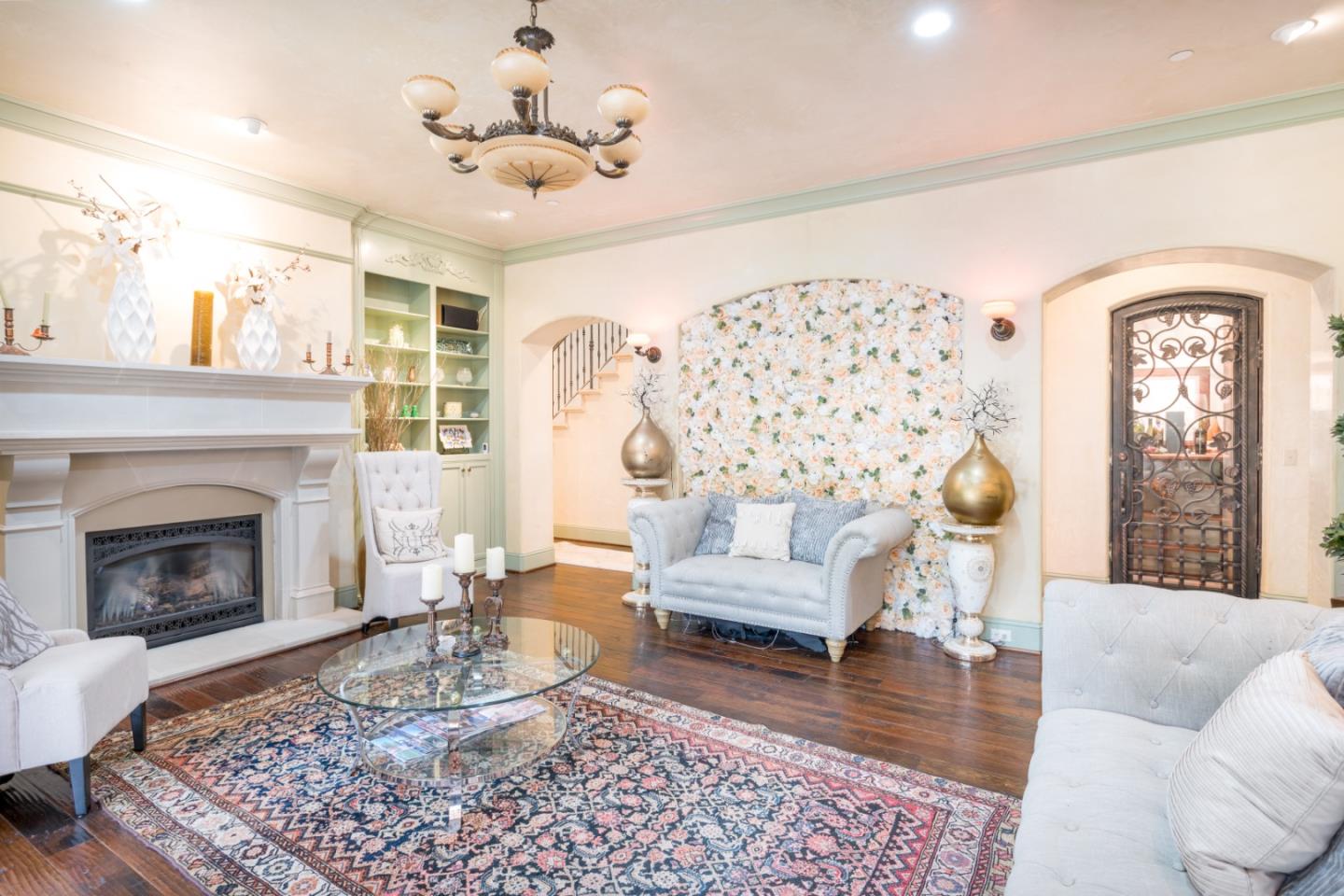 Detail Gallery Image 9 of 34 For 5371 Stonehurst Dr, Martinez,  CA 94553 - 5 Beds | 4/1 Baths