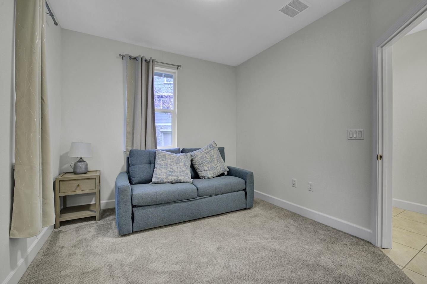 Photo #4: ML82036168 Listing: Photo #4