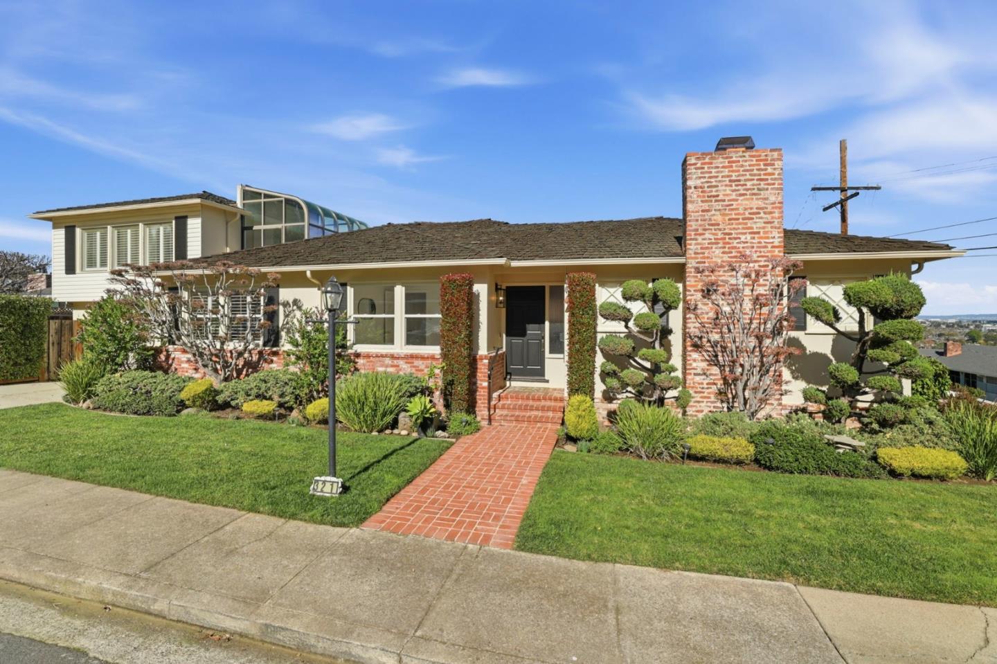 321 Malcolm AVE BELMONT CA 94002