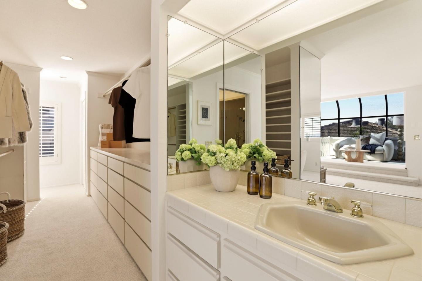 Detail Gallery Image 21 of 35 For 321 Malcolm Ave, Belmont,  CA 94002 - 4 Beds | 3 Baths