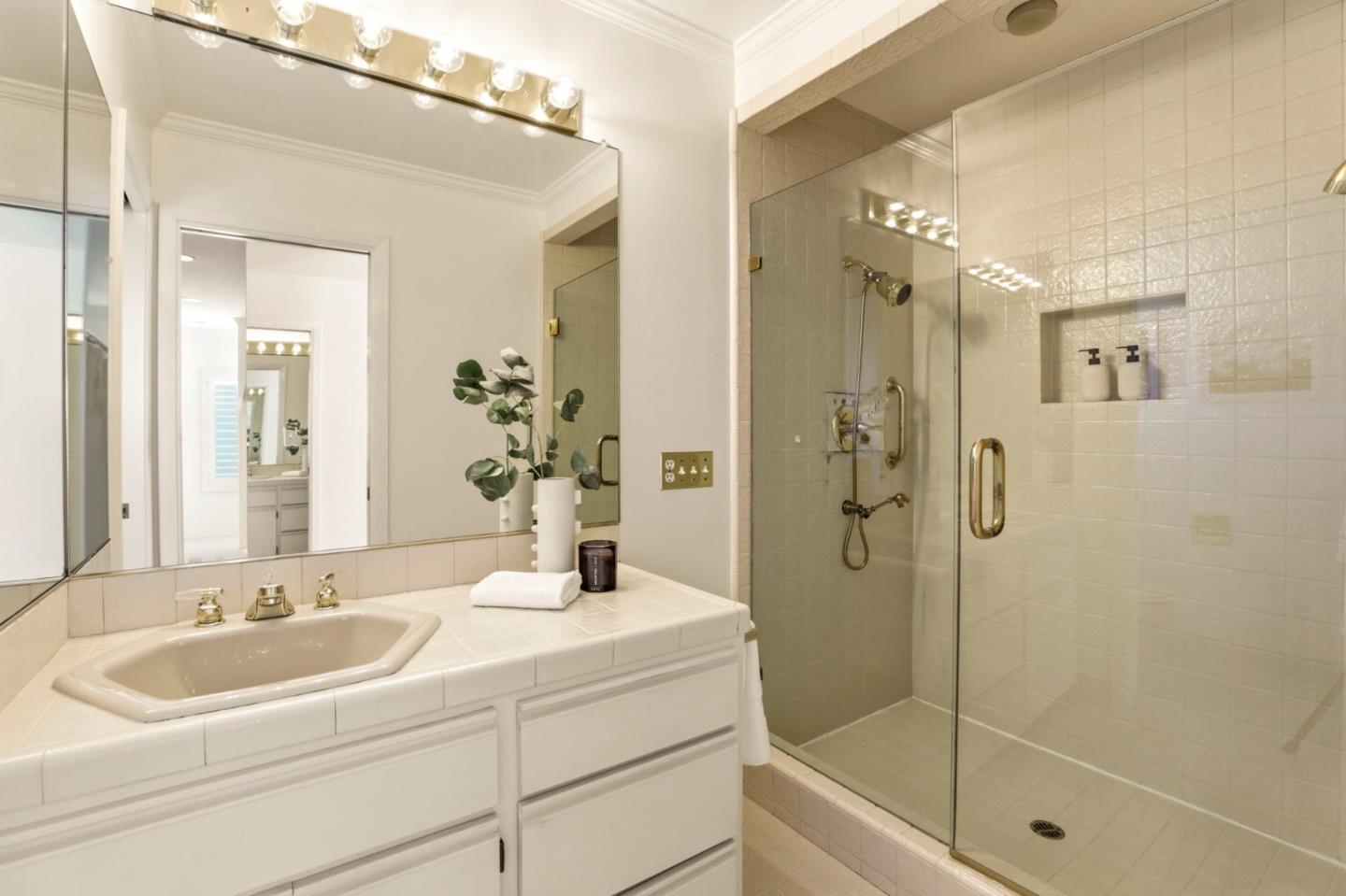 Detail Gallery Image 22 of 35 For 321 Malcolm Ave, Belmont,  CA 94002 - 4 Beds | 3 Baths