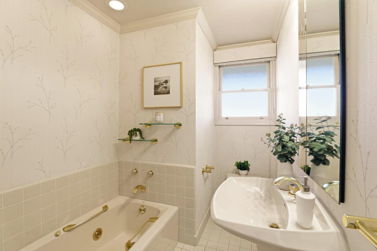 Detail Gallery Image 27 of 35 For 321 Malcolm Ave, Belmont,  CA 94002 - 4 Beds | 3 Baths