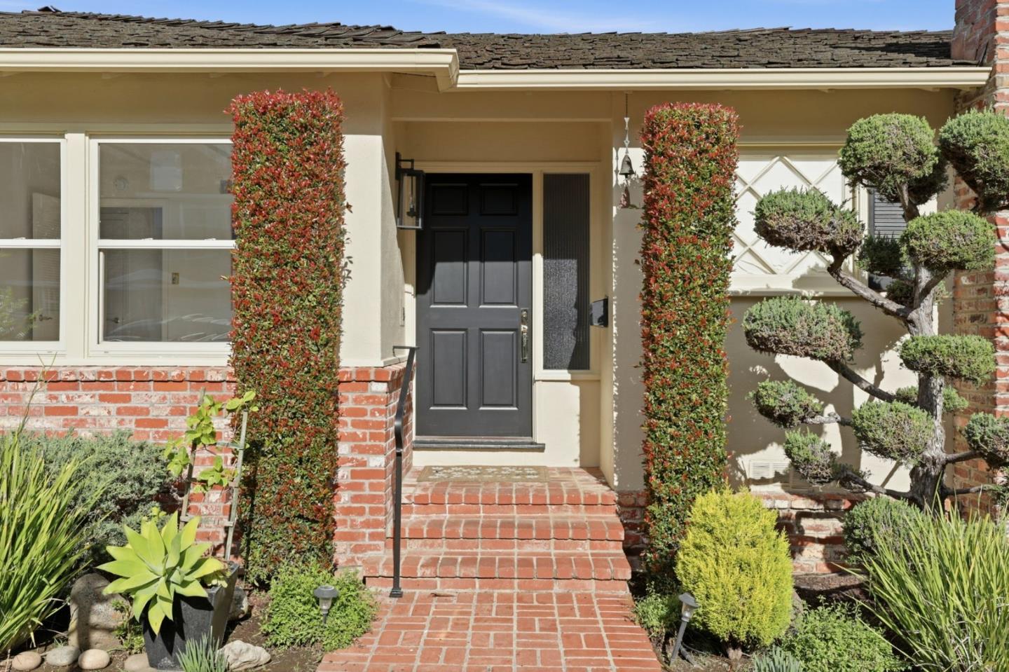 Detail Gallery Image 5 of 35 For 321 Malcolm Ave, Belmont,  CA 94002 - 4 Beds | 3 Baths