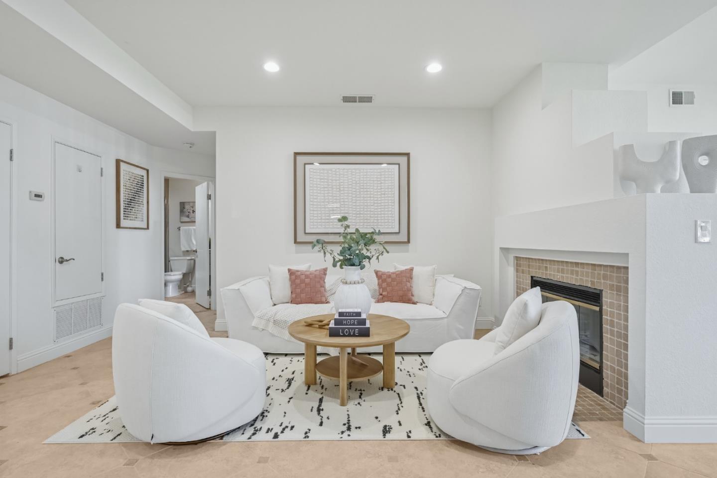 Detail Gallery Image 4 of 37 For 34590 Falls Ter, Fremont,  CA 94555 - 2 Beds | 1 Baths