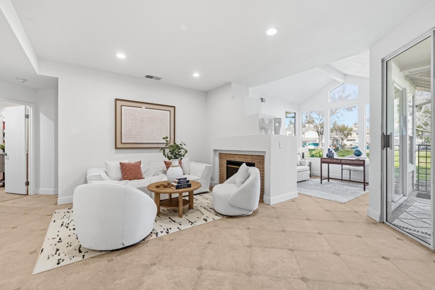 Detail Gallery Image 5 of 37 For 34590 Falls Ter, Fremont,  CA 94555 - 2 Beds | 1 Baths