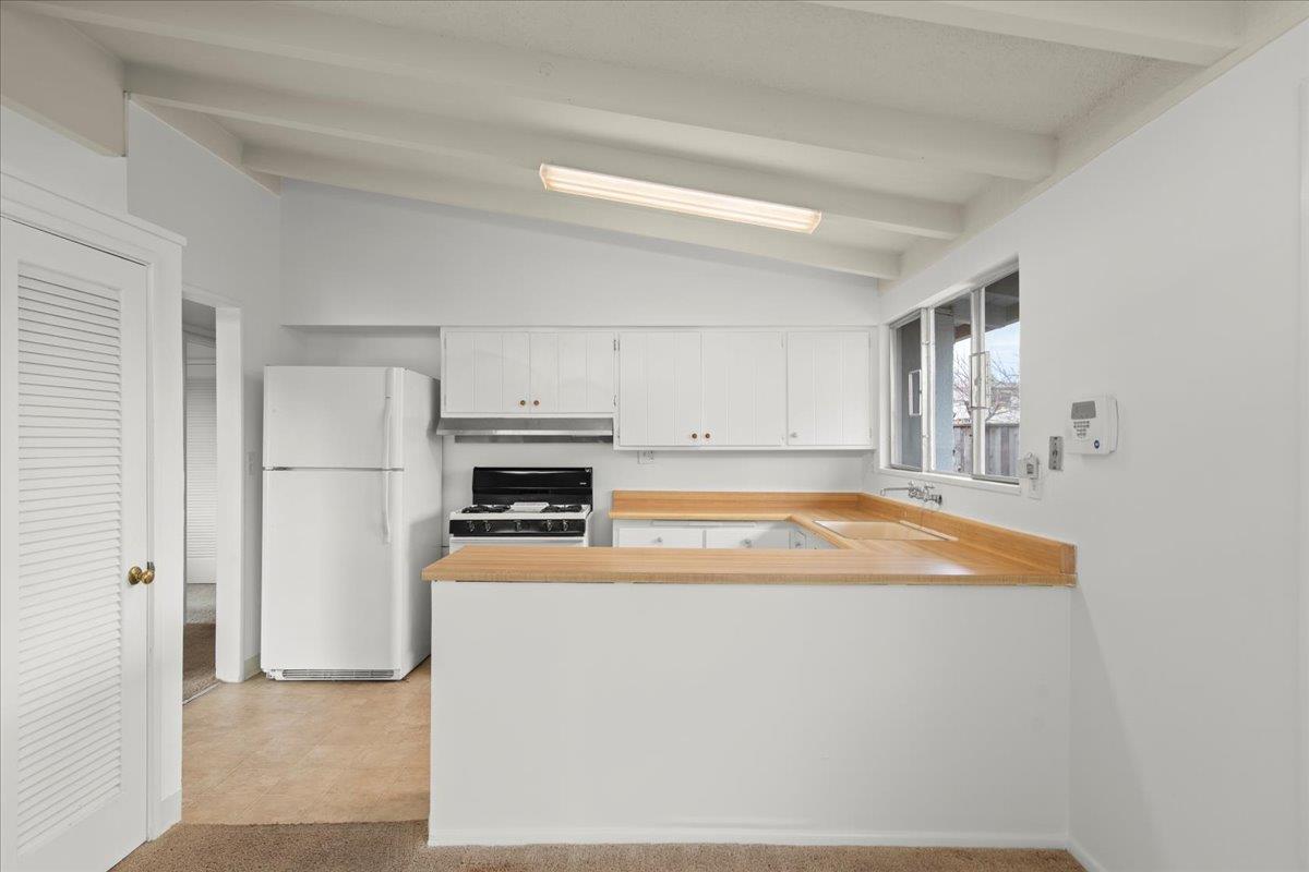 Detail Gallery Image 14 of 32 For 1297 Socorro Ave, Sunnyvale,  CA 94089 - 3 Beds | 2 Baths