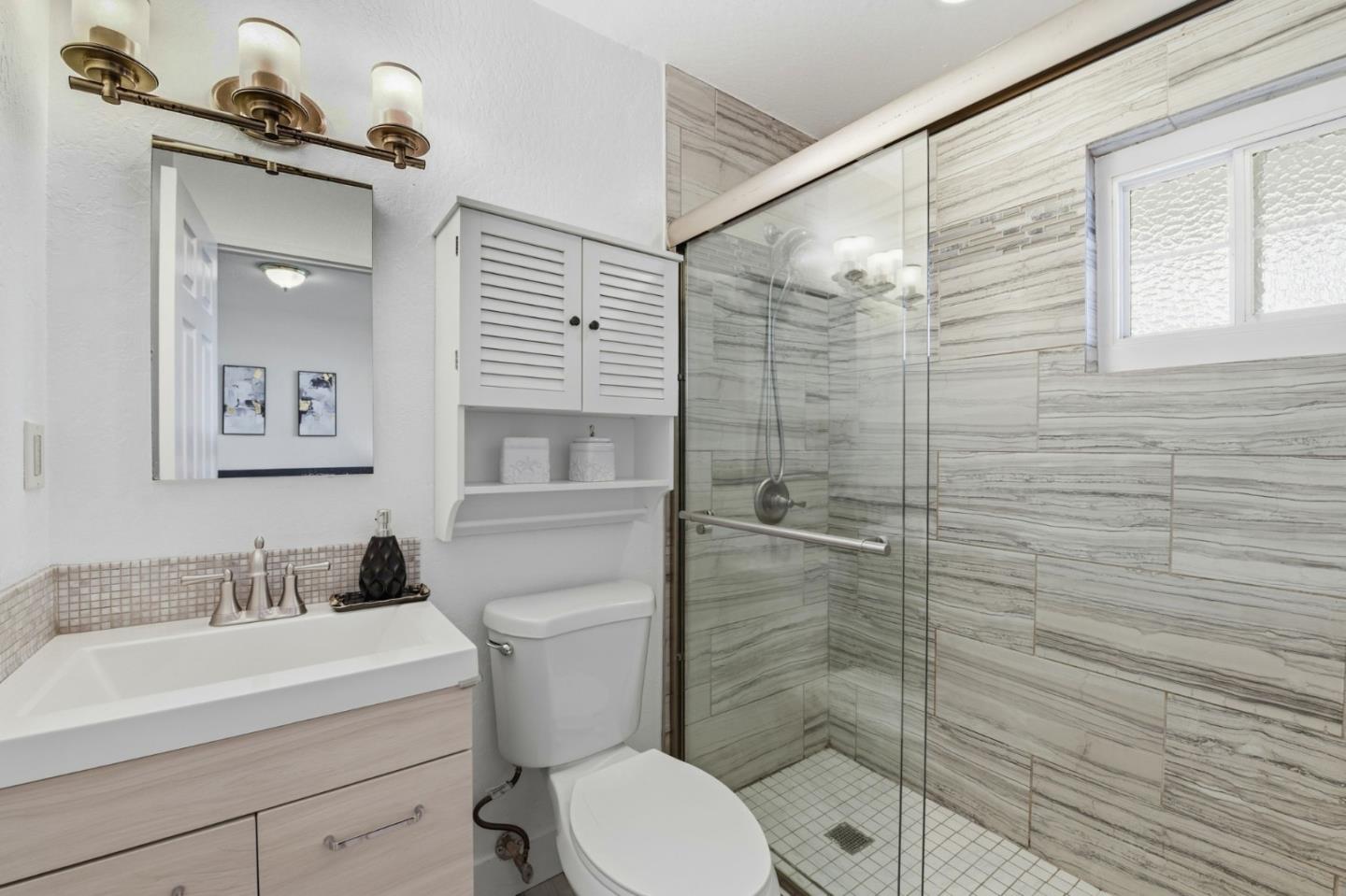 Detail Gallery Image 23 of 28 For 4833 Murphy Ct, Fremont,  CA 94538 - 5 Beds | 4 Baths