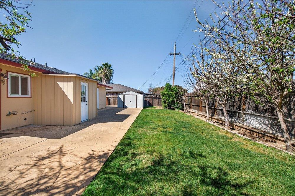 Detail Gallery Image 31 of 43 For 1300 Mesa Dr, Hollister,  CA 95023 - 3 Beds | 2 Baths