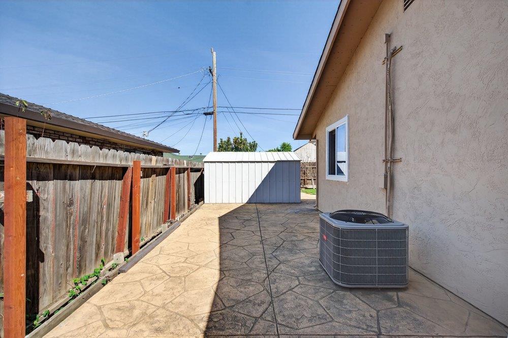 Detail Gallery Image 34 of 43 For 1300 Mesa Dr, Hollister,  CA 95023 - 3 Beds | 2 Baths