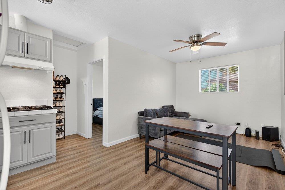 Detail Gallery Image 35 of 43 For 1300 Mesa Dr, Hollister,  CA 95023 - 3 Beds | 2 Baths