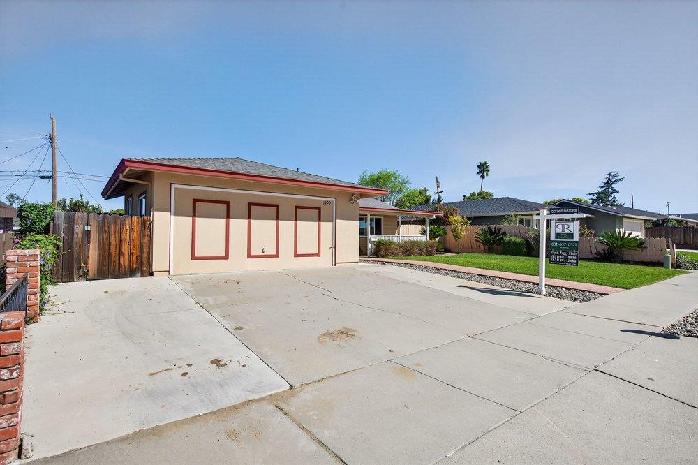 1300 Mesa Drive, Hollister, CA, 95023