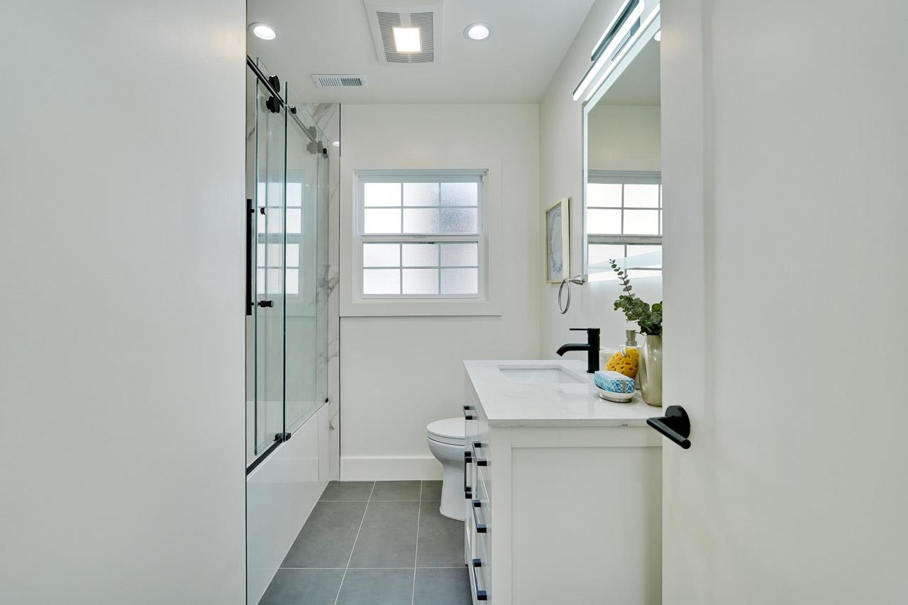 Detail Gallery Image 17 of 33 For 107 N Delaware St, San Mateo,  CA 94401 - 3 Beds | 2 Baths