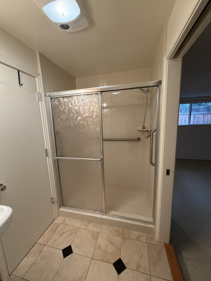 Detail Gallery Image 22 of 26 For 1161 Volti Ln, Los Altos,  CA 94024 - 3 Beds | 2 Baths