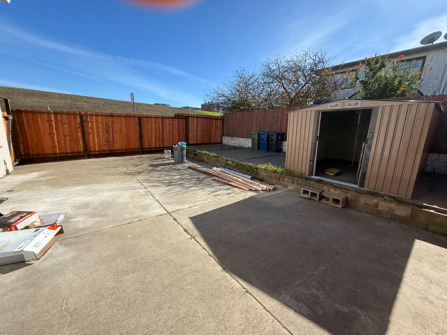 Detail Gallery Image 13 of 13 For 60 Westmoor Ave, Daly City,  CA 94015 - 6 Beds | 3 Baths