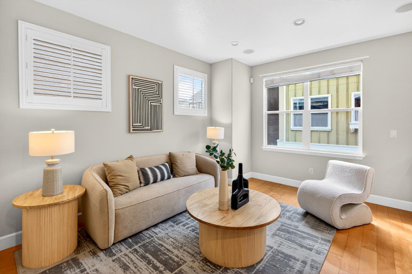 Detail Gallery Image 7 of 36 For 11512 Murano Cir, Cupertino,  CA 95014 - 3 Beds | 2/1 Baths