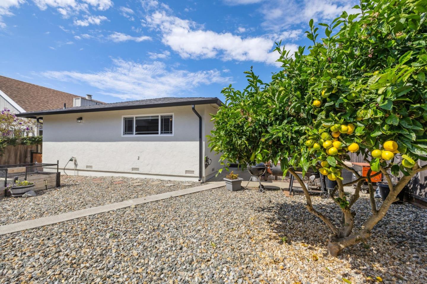 Detail Gallery Image 36 of 43 For 567 Terrace Ave, Half Moon Bay,  CA 94019 - 3 Beds | 2 Baths