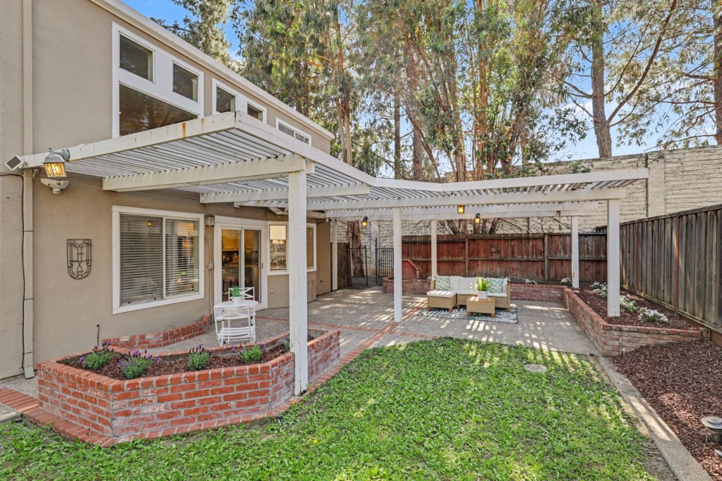 Detail Gallery Image 25 of 38 For 7307 Urshan Way, San Jose,  CA 95138 - 4 Beds | 2 Baths