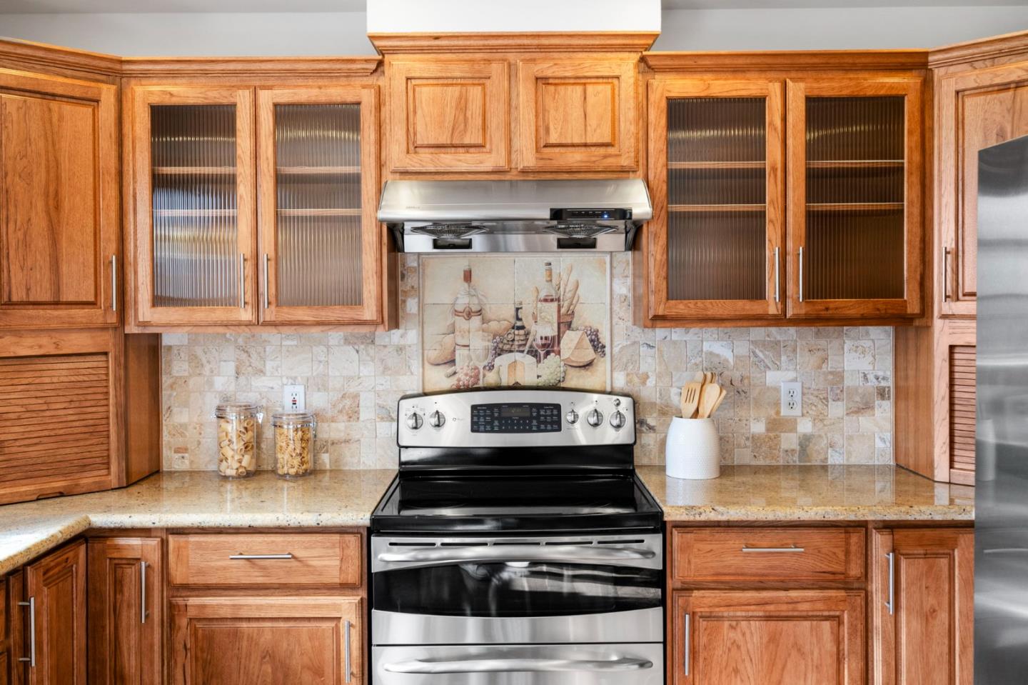 Detail Gallery Image 12 of 31 For 6252 Bennington Dr, Newark,  CA 94560 - 4 Beds | 2 Baths