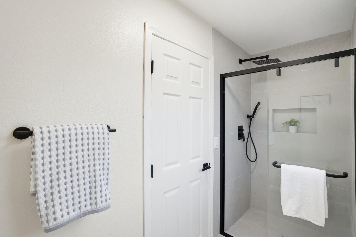 Detail Gallery Image 25 of 66 For 4513 Birchwood Ct, Union City,  CA 94587 - 3 Beds | 2 Baths