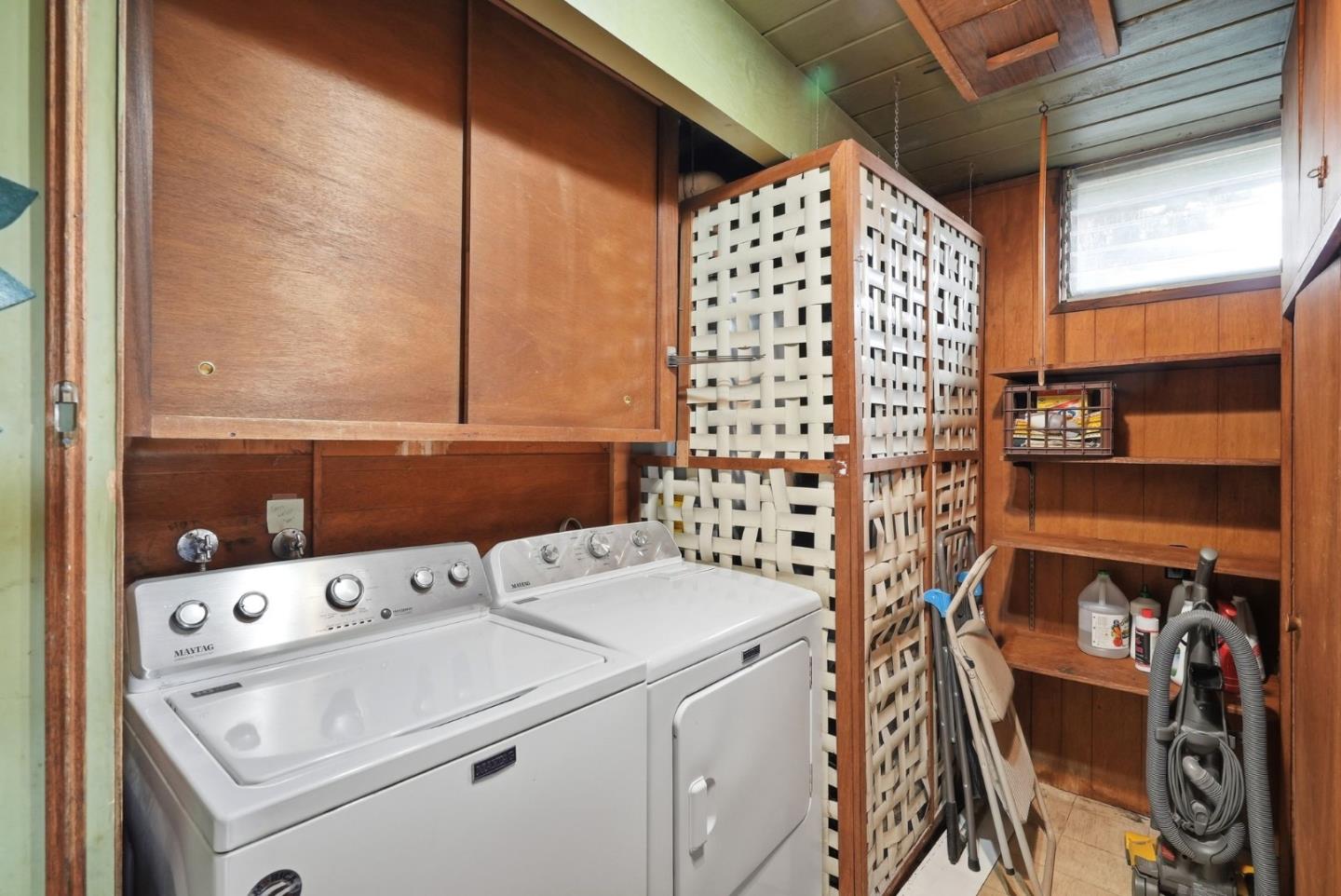 Detail Gallery Image 18 of 55 For 770 Menker Ave, San Jose,  CA 95128 - 4 Beds | 3 Baths