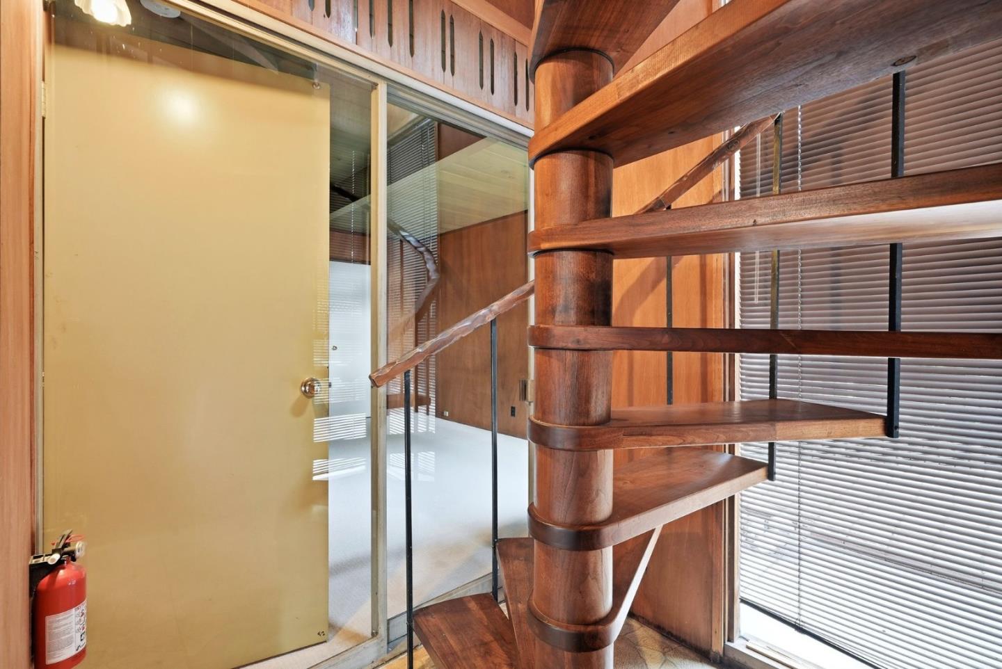 Detail Gallery Image 32 of 55 For 770 Menker Ave, San Jose,  CA 95128 - 4 Beds | 3 Baths