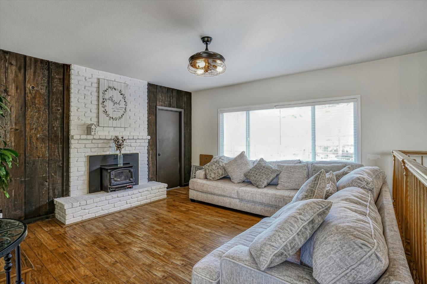 Detail Gallery Image 20 of 56 For 20006 Audrey Ln, Salinas,  CA 93907 - 3 Beds | 2/1 Baths