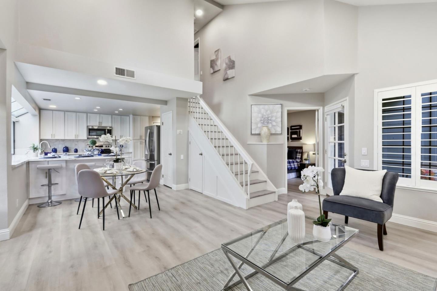 Detail Gallery Image 6 of 29 For 2570 Yerba Bank Ct, San Jose,  CA 95121 - 3 Beds | 2 Baths