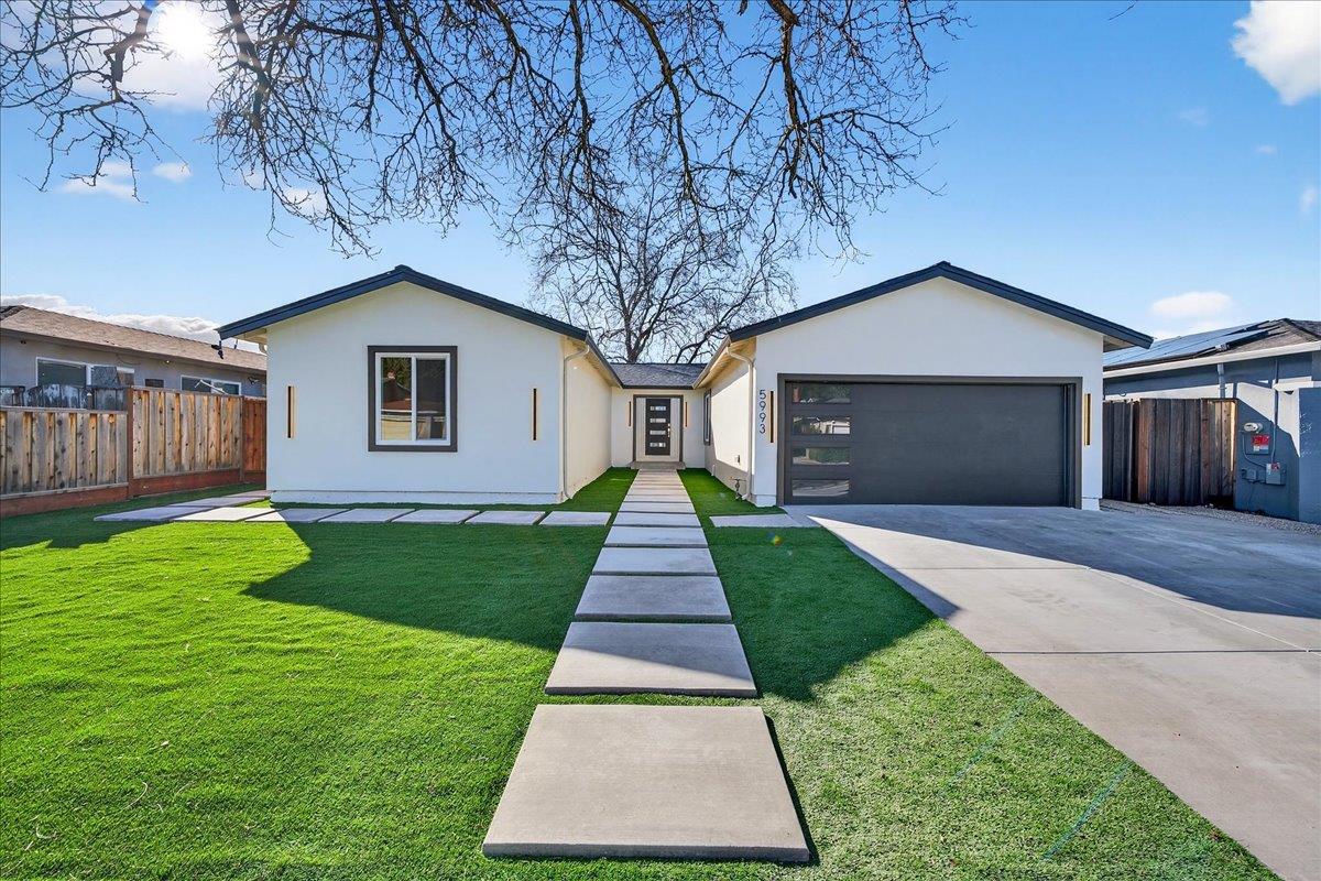 Front Image Thumbnail for ML82036194