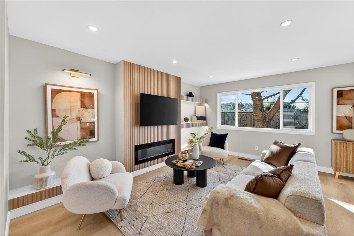 Detail Gallery Image 11 of 78 For 5993 Indian Ave, San Jose,  CA 95123 - 4 Beds | 2 Baths