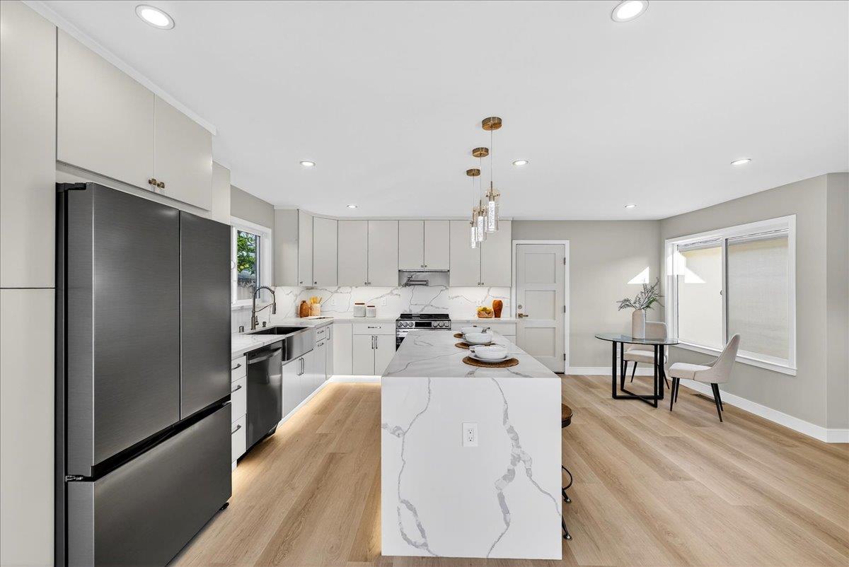 Detail Gallery Image 18 of 78 For 5993 Indian Ave, San Jose,  CA 95123 - 4 Beds | 2 Baths