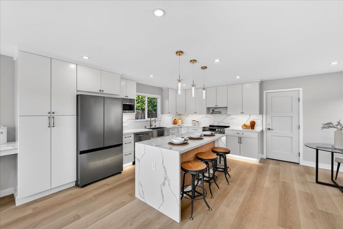 Detail Gallery Image 23 of 78 For 5993 Indian Ave, San Jose,  CA 95123 - 4 Beds | 2 Baths