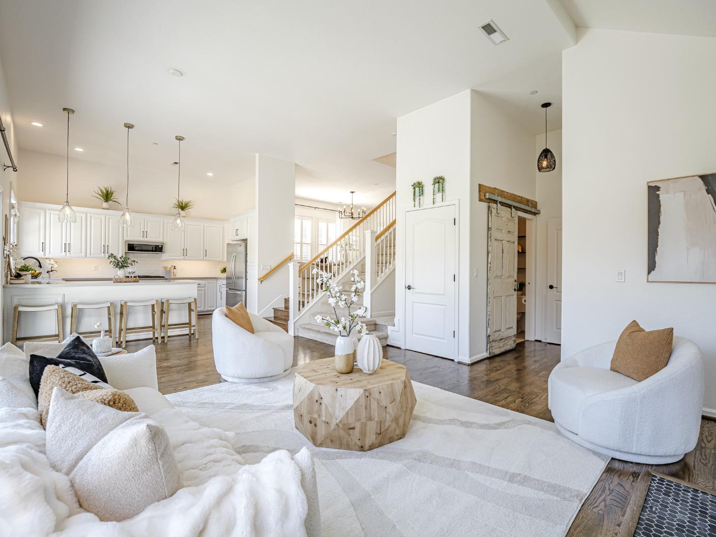 Detail Gallery Image 12 of 80 For 230 Rosemarie Ct, Aptos,  CA 95003 - 3 Beds | 2/1 Baths