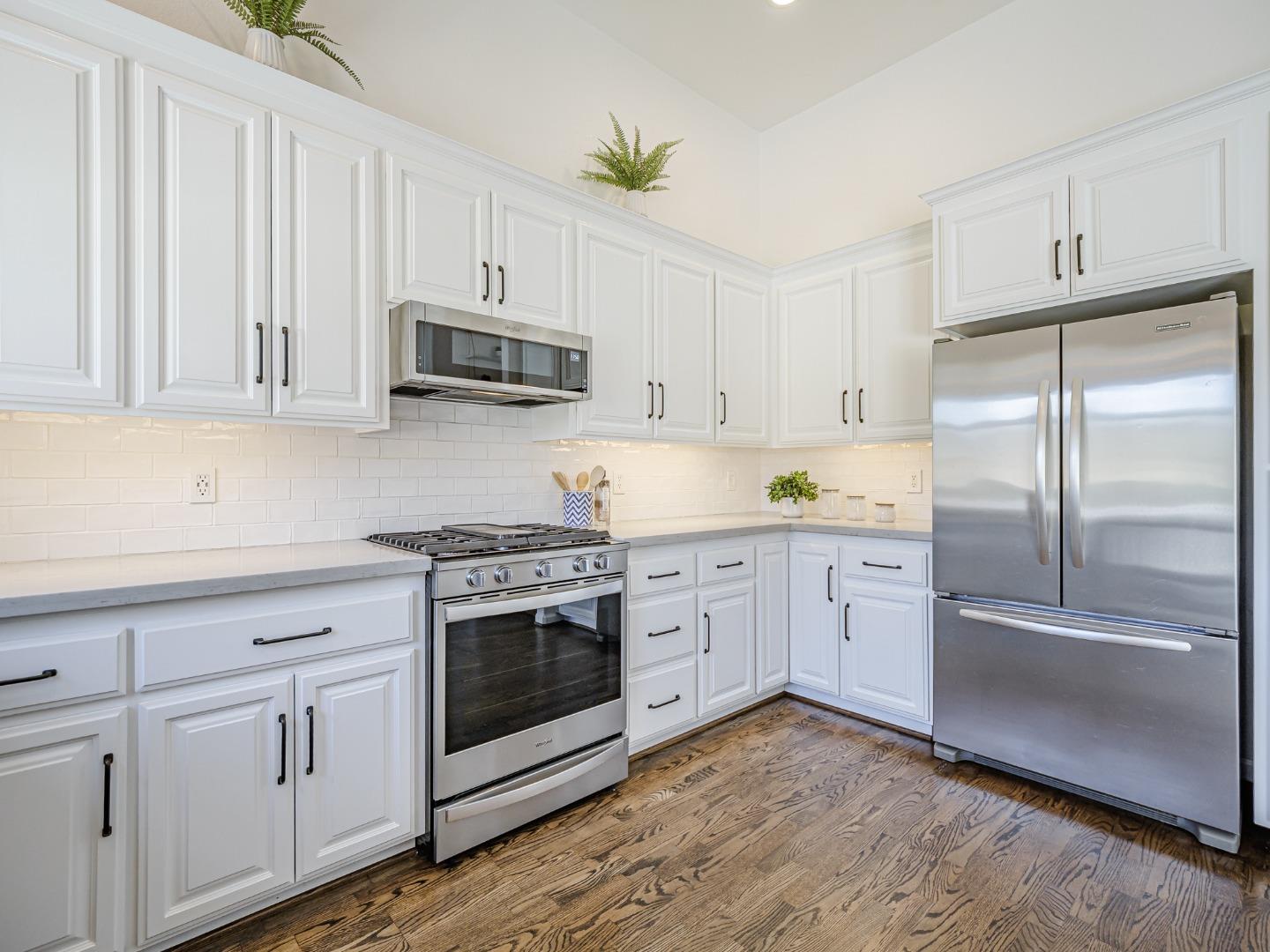 Detail Gallery Image 18 of 80 For 230 Rosemarie Ct, Aptos,  CA 95003 - 3 Beds | 2/1 Baths