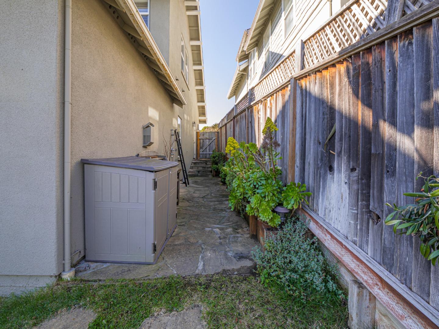 Detail Gallery Image 67 of 80 For 230 Rosemarie Ct, Aptos,  CA 95003 - 3 Beds | 2/1 Baths