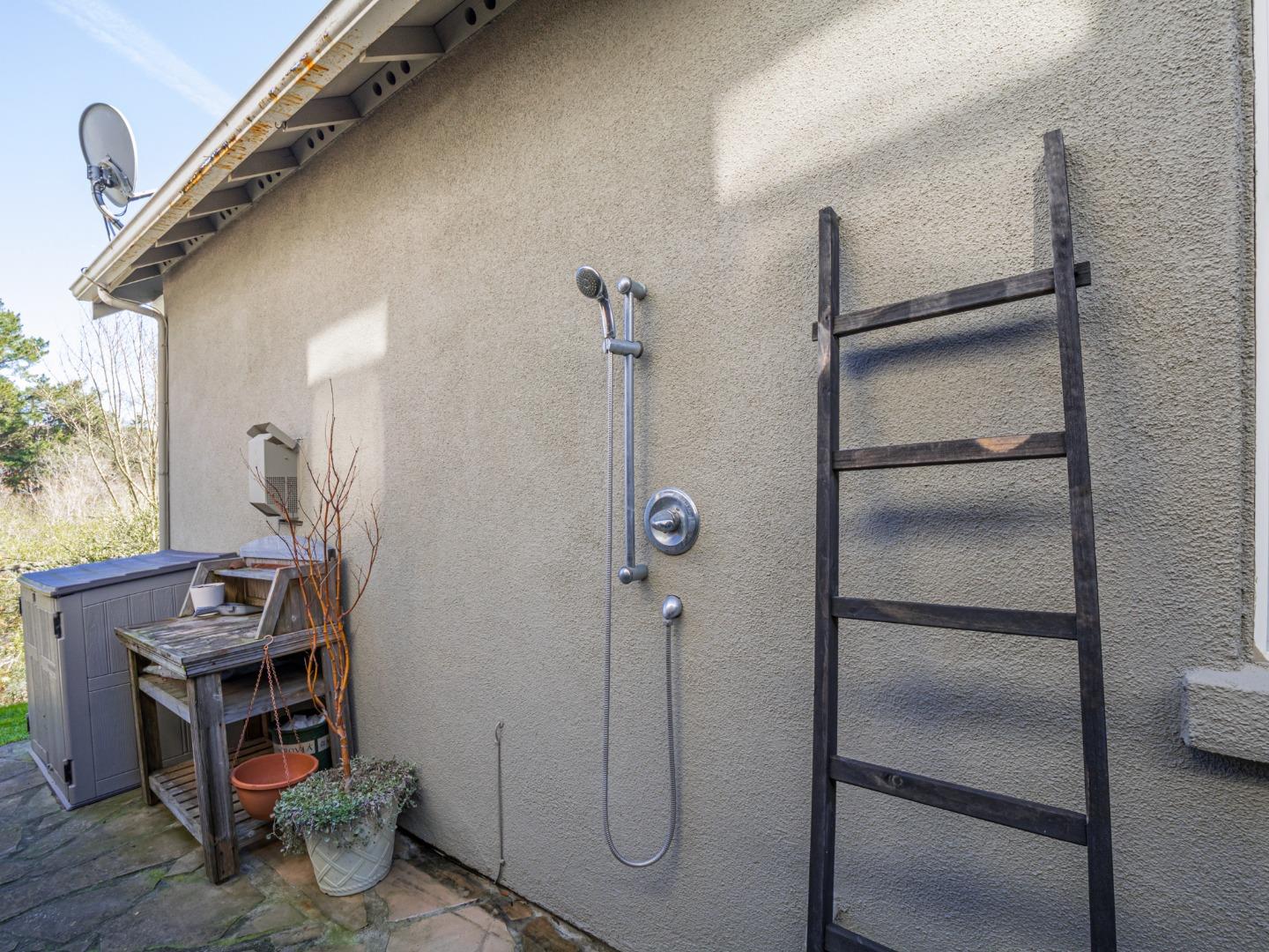 Detail Gallery Image 68 of 80 For 230 Rosemarie Ct, Aptos,  CA 95003 - 3 Beds | 2/1 Baths