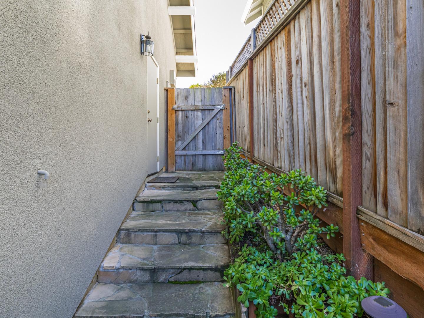Detail Gallery Image 69 of 80 For 230 Rosemarie Ct, Aptos,  CA 95003 - 3 Beds | 2/1 Baths
