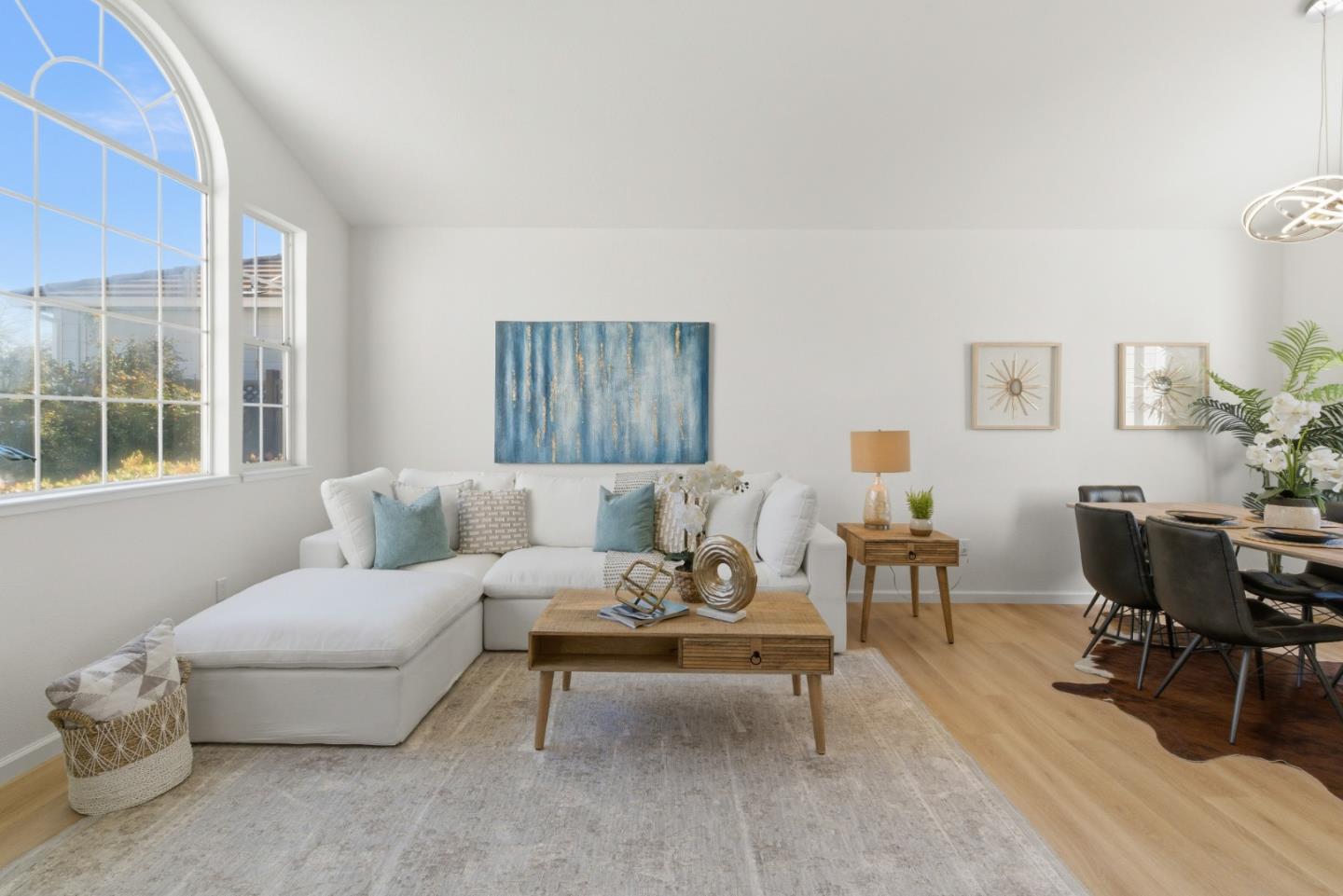 Detail Gallery Image 12 of 50 For 1505 Barkley Mountain Way, Antioch,  CA 94531 - 3 Beds | 2/1 Baths