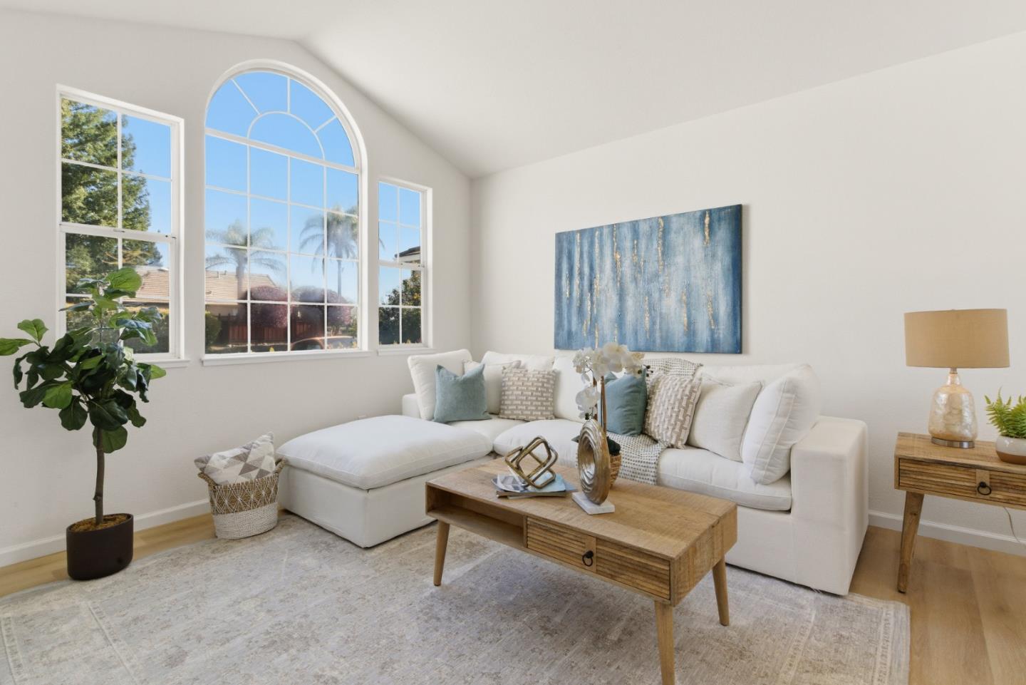 Detail Gallery Image 4 of 50 For 1505 Barkley Mountain Way, Antioch,  CA 94531 - 3 Beds | 2/1 Baths