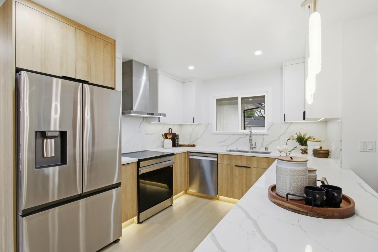 Detail Gallery Image 11 of 30 For 729 Calero Ave, San Jose,  CA 95123 - 3 Beds | 2 Baths